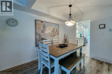 8 Dalton Gate Stoney Creek ON L8J 1Z4