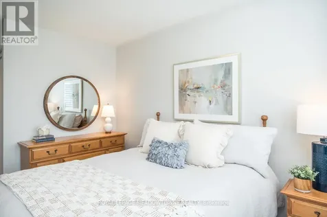 565 Pharo Point Milton (wi Willmott) ON L9T 8H6