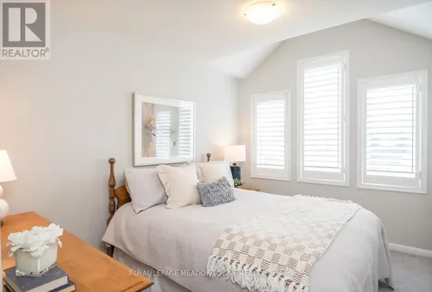 565 Pharo Point Milton (wi Willmott) ON L9T 8H6