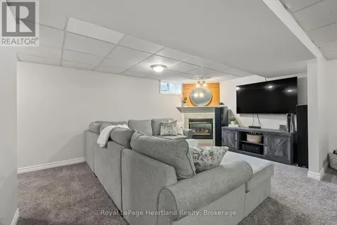 156 John Street North Minto ON N0G 1Z0