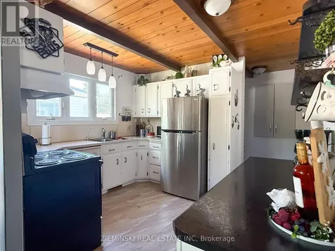 107 New Circle Place Iroquois Falls ON P0K 1E0