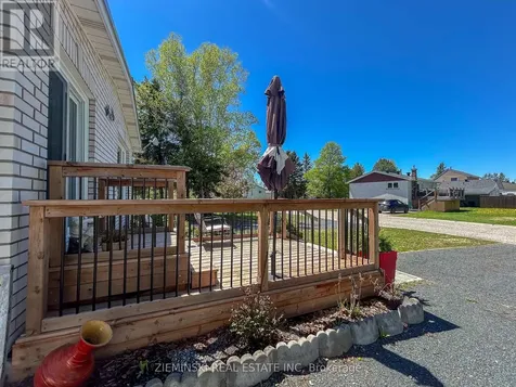 107 New Circle Place Iroquois Falls ON P0K 1E0