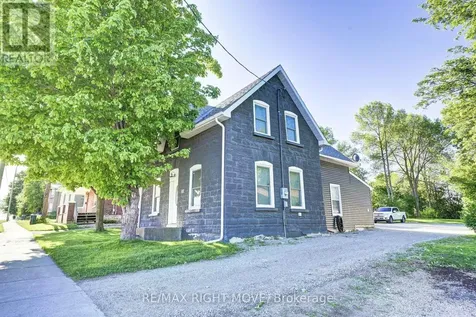 209 Atherley Road Orillia ON L3V 1N6