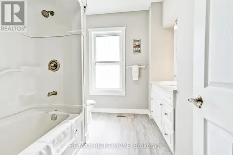 209 Atherley Road Orillia ON L3V 1N6