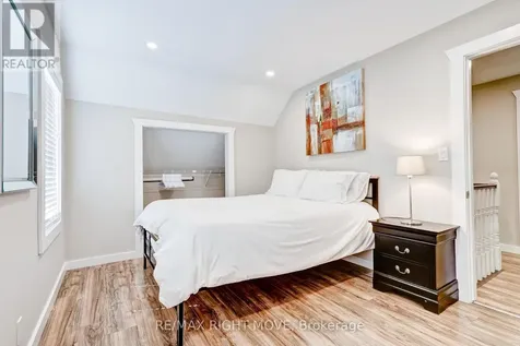 209 Atherley Road Orillia ON L3V 1N6