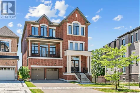 55 Gerden Drive Richmond Hill ON L4S 0H1