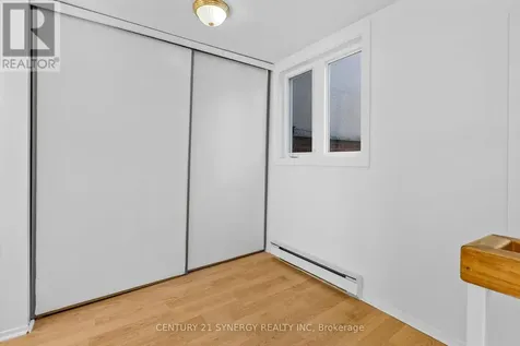 1204 Shillington Avenue Ottawa ON K1Z 7Z4