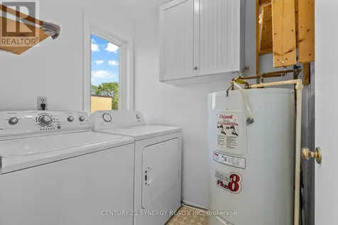 1204 Shillington Avenue Ottawa ON K1Z 7Z4