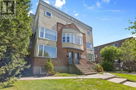 1204 Shillington Avenue Ottawa ON K1Z 7Z4