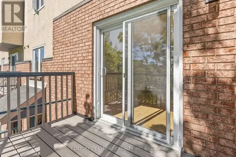 1204 Shillington Avenue Ottawa ON K1Z 7Z4