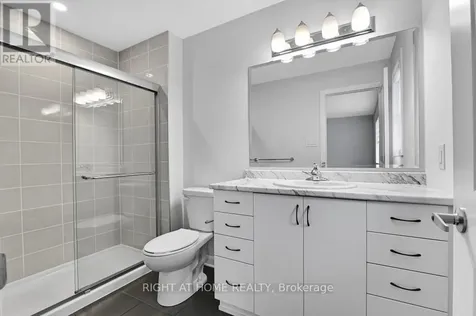 306 Guppy Grove Ottawa ON K4A 5G8