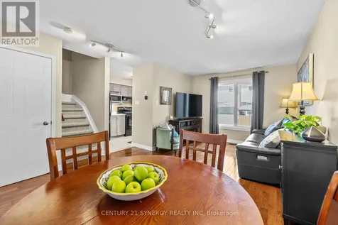 1826 Hennessy Crescent Ottawa ON K4A 3X8