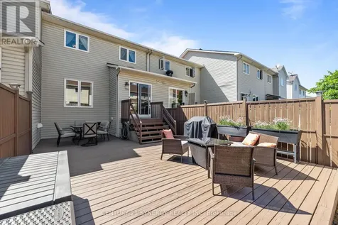 1826 Hennessy Crescent Ottawa ON K4A 3X8