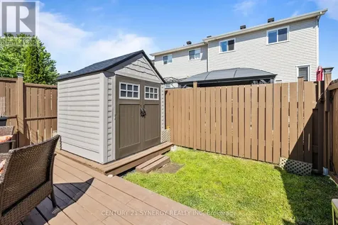 1826 Hennessy Crescent Ottawa ON K4A 3X8