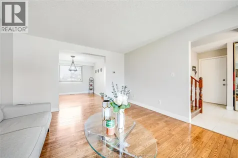 501 Green Valley Drive Tecumseh ON N8N 4C2