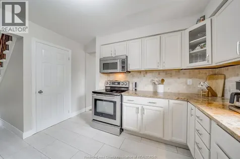 501 Green Valley Drive Tecumseh ON N8N 4C2