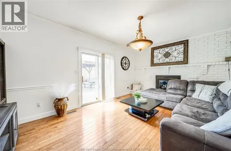 501 Green Valley Drive Tecumseh ON N8N 4C2