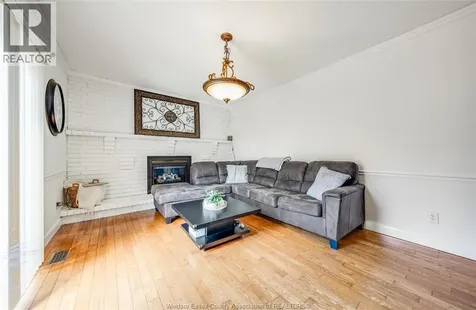 501 Green Valley Drive Tecumseh ON N8N 4C2