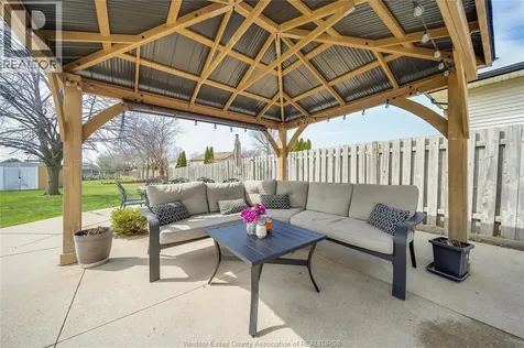 501 Green Valley Drive Tecumseh ON N8N 4C2