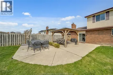 501 Green Valley Drive Tecumseh ON N8N 4C2