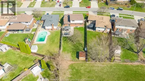 501 Green Valley Drive Tecumseh ON N8N 4C2
