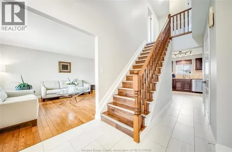 501 Green Valley Drive Tecumseh ON N8N 4C2