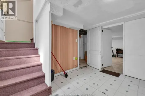 530-532 Campbell Avenue Windsor ON N9B 2H4