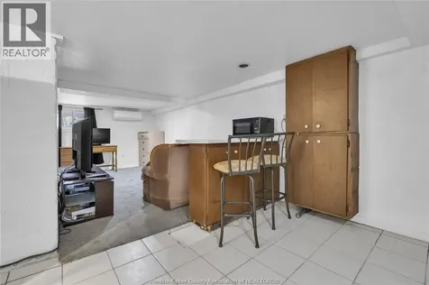 530-532 Campbell Avenue Windsor ON N9B 2H4