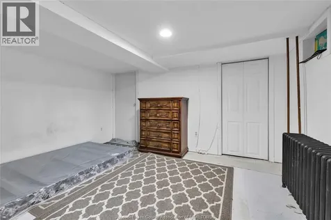 530-532 Campbell Avenue Windsor ON N9B 2H4