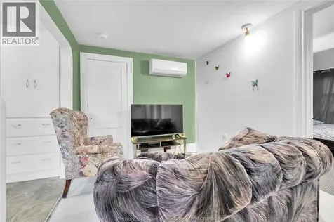 530-532 Campbell Avenue Windsor ON N9B 2H4