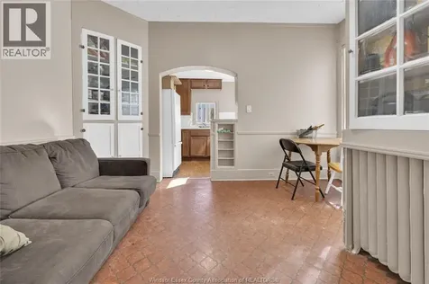 530-532 Campbell Avenue Windsor ON N9B 2H4