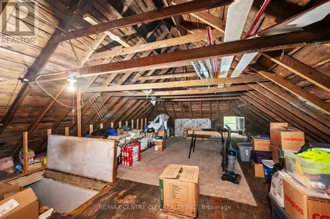 43 Devonshire Place St. Thomas ON N5R 3N2
