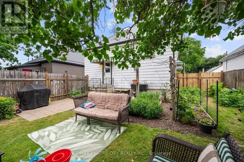43 Devonshire Place St. Thomas ON N5R 3N2