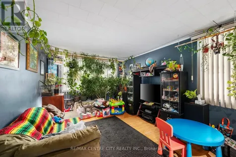 43 Devonshire Place St. Thomas ON N5R 3N2