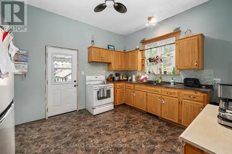 43 Devonshire Place St. Thomas ON N5R 3N2