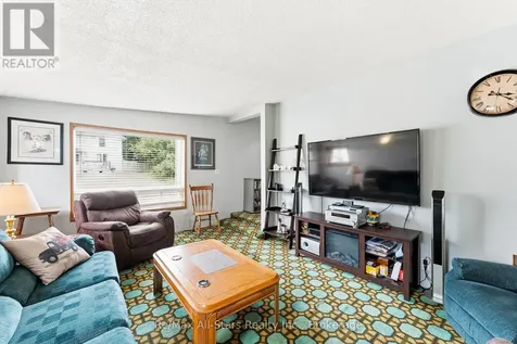 14080 Marsh Hill Road Scugog ON L9L 1Z2