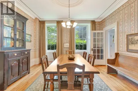 142 Glenmorris Street Cambridge ON N1S 2Z5