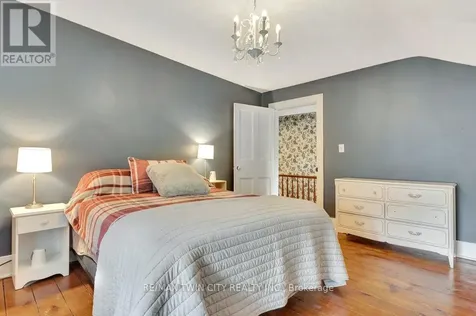 142 Glenmorris Street Cambridge ON N1S 2Z5