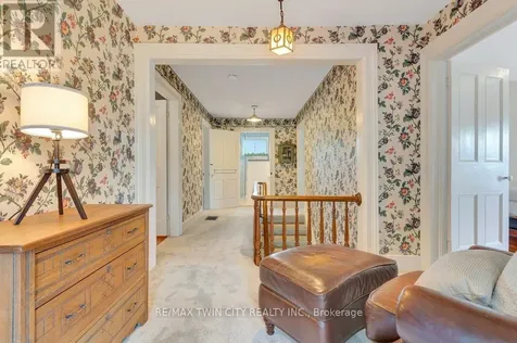 142 Glenmorris Street Cambridge ON N1S 2Z5