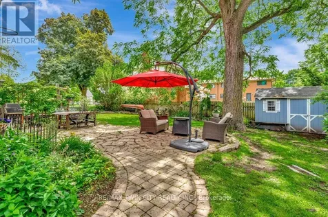 142 Glenmorris Street Cambridge ON N1S 2Z5