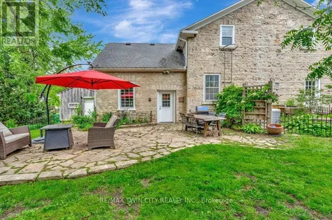142 Glenmorris Street Cambridge ON N1S 2Z5