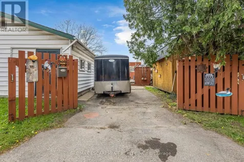 35 James Avenue Brantford ON N3S 6Y2