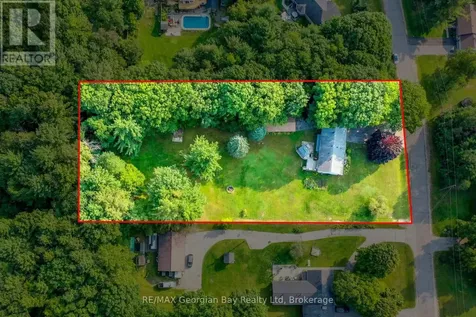 1034 Pine Grove Road Penetanguishene ON L9M 2B5