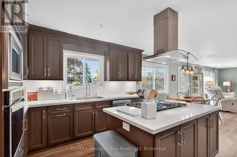 1034 Pine Grove Road Penetanguishene ON L9M 2B5