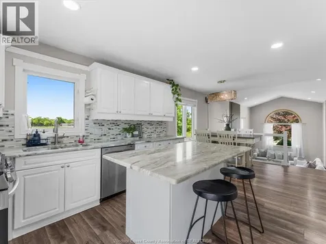 4235 Providence Crescent Windsor ON N9G 2V3