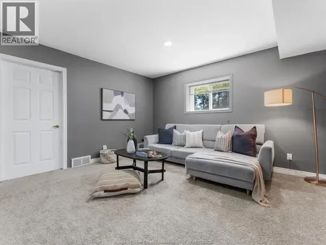 4235 Providence Crescent Windsor ON N9G 2V3