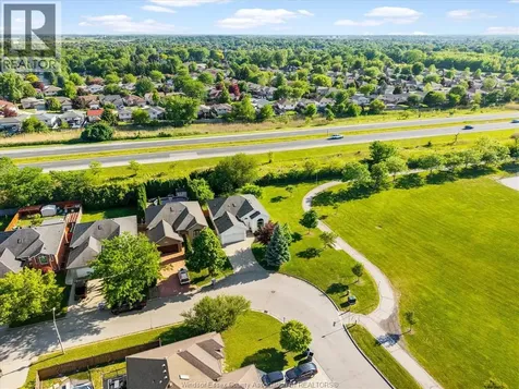 4235 Providence Crescent Windsor ON N9G 2V3