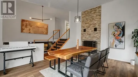 510 Foxview Place Ottawa ON K1K 4C4