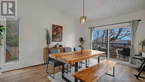 510 Foxview Place Ottawa ON K1K 4C4