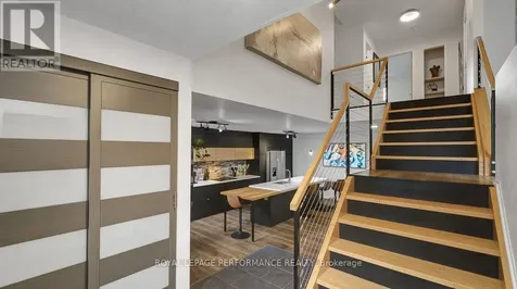 510 Foxview Place Ottawa ON K1K 4C4